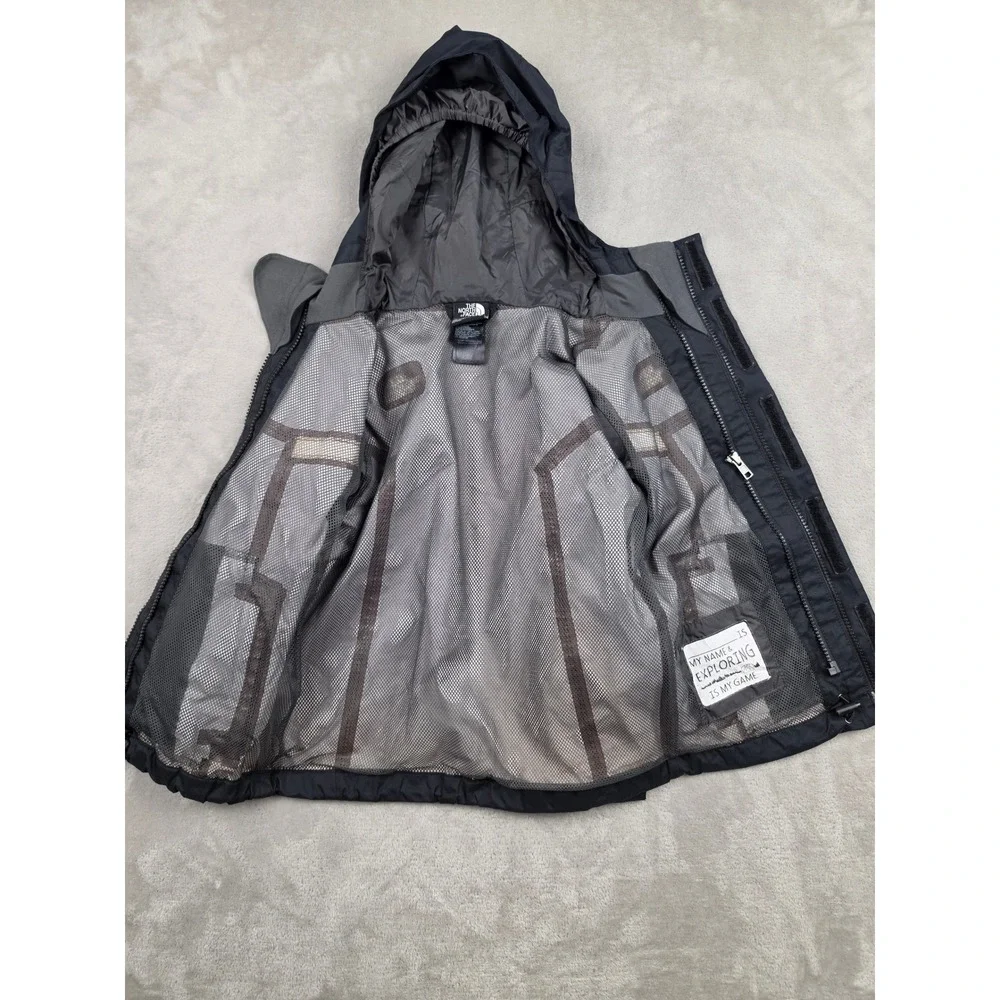 The North Face HyVent Jacket Boys XXS Black Hooded Rain Shell Reflective Stripe
